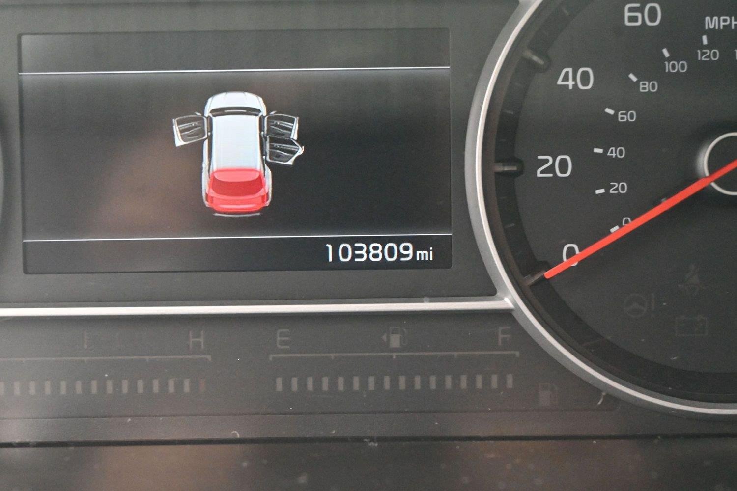 Used 2021 Glacial White Pearl Kia SX image 19