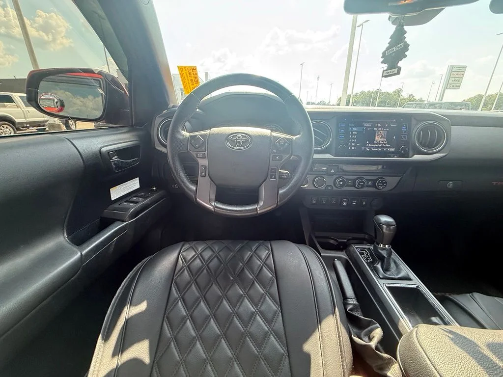 Used 2018 Red Toyota TRD Off-Road image 8