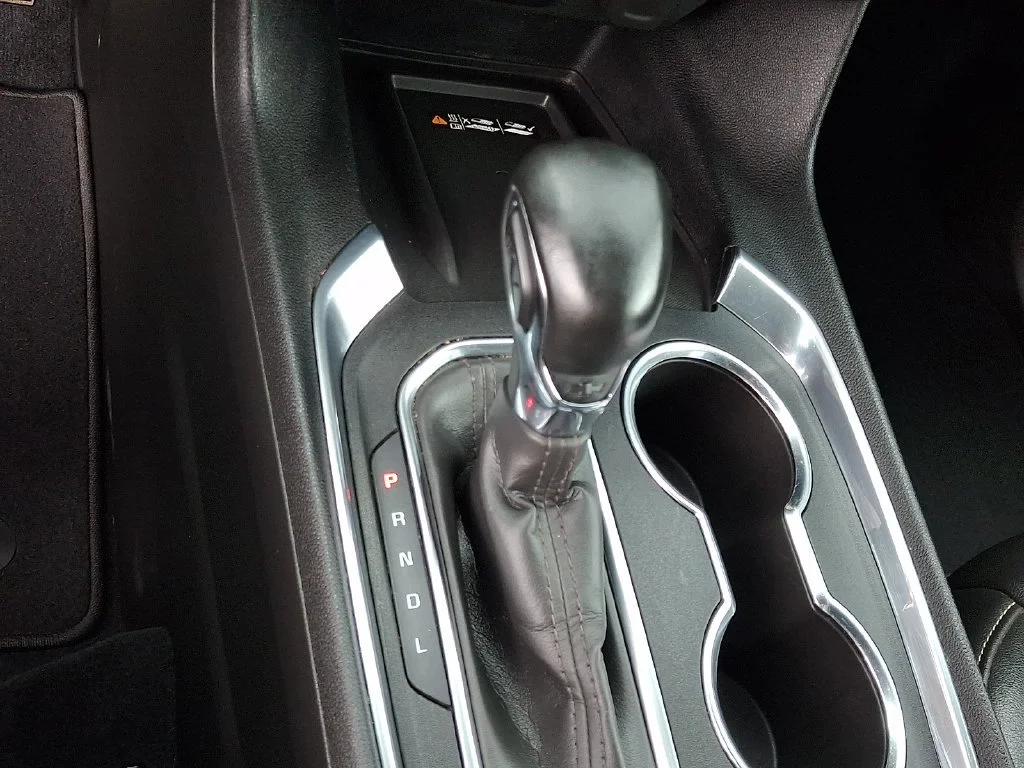 Used 2023 Sterling Gray Metallic Chevrolet LT Leather image 22