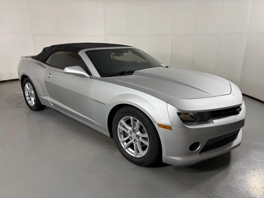 Certified Used 2015 Silver Chevrolet 1LT image 2