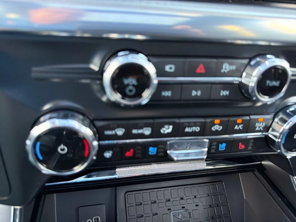 New 2026 Agate Black Metallic Ford Lariat® image 20