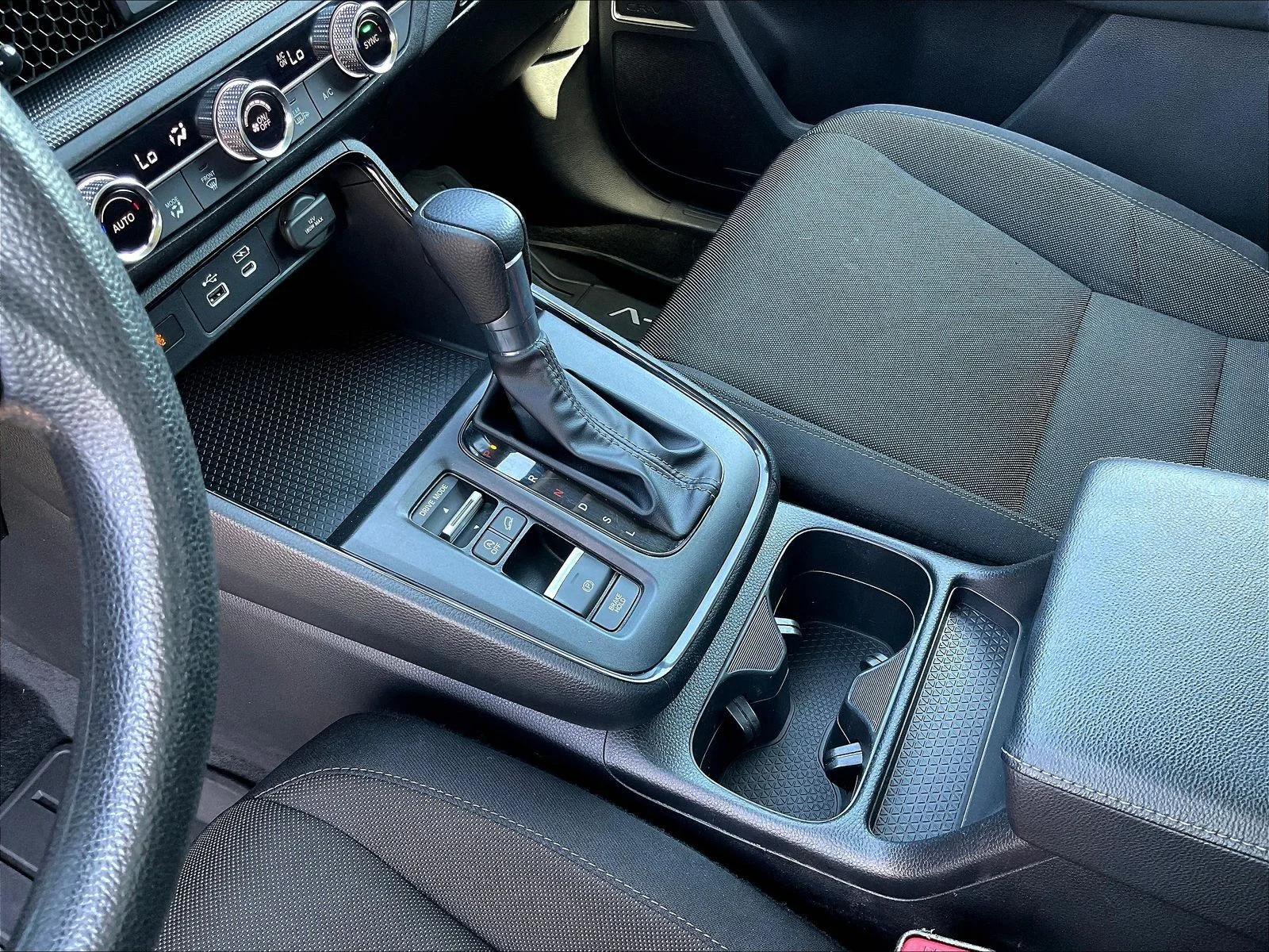 2024 Honda CR-V EX - Photo 22