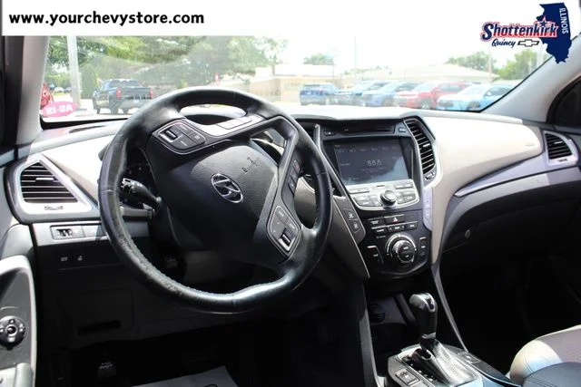 Used 2015 Blue Hyundai Base image 8
