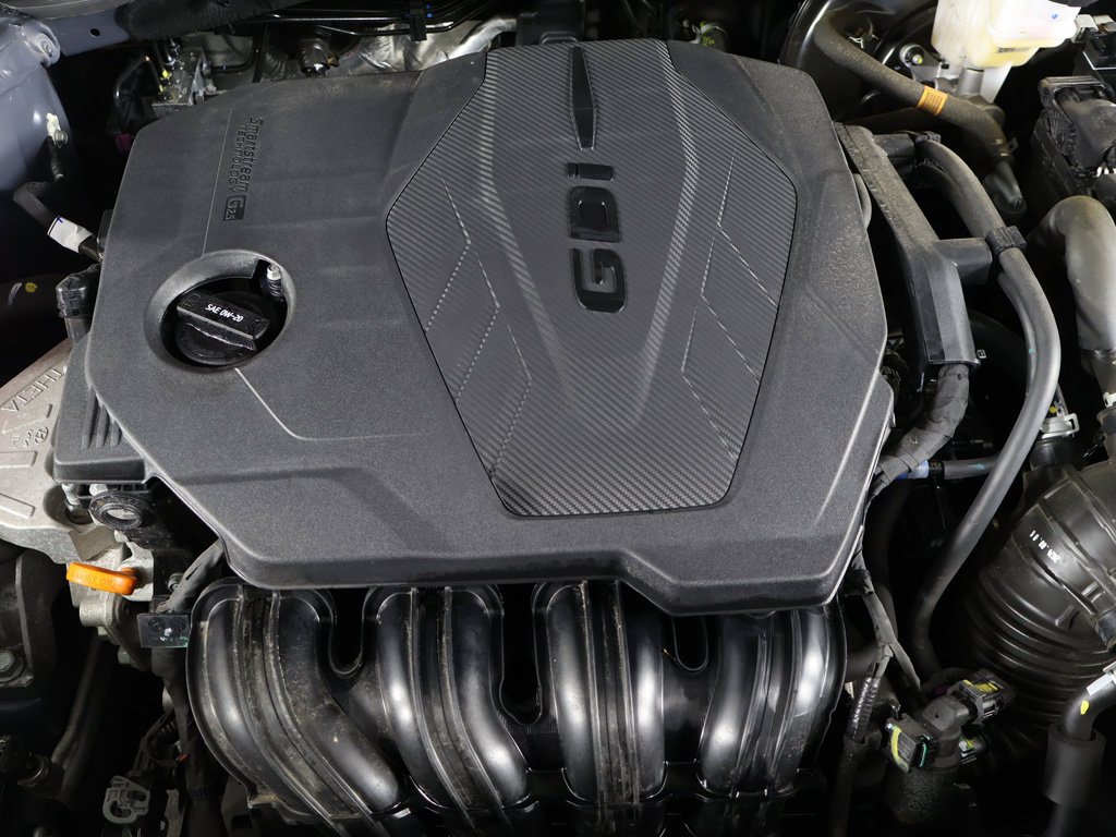 Certified Used 2025 Gray Hyundai SE image 15