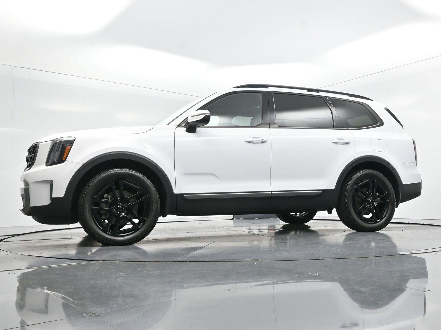 Used 2023 Glacial White Pearl Kia EX X-Line image 53