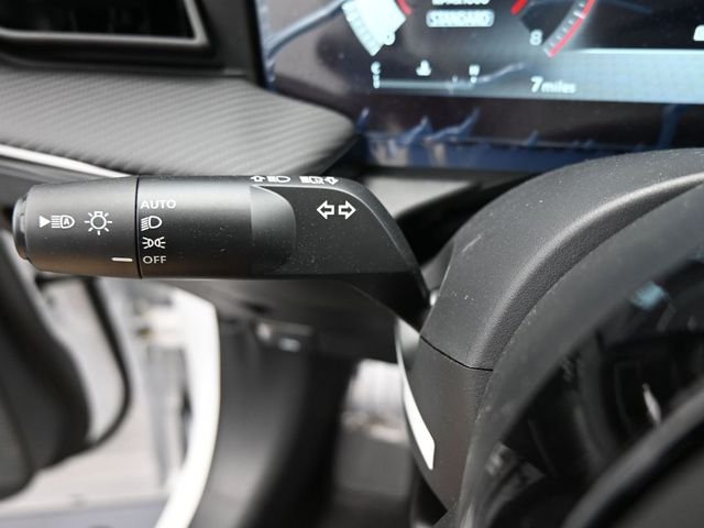 2025 Nissan Kicks SR AWD - Photo 18