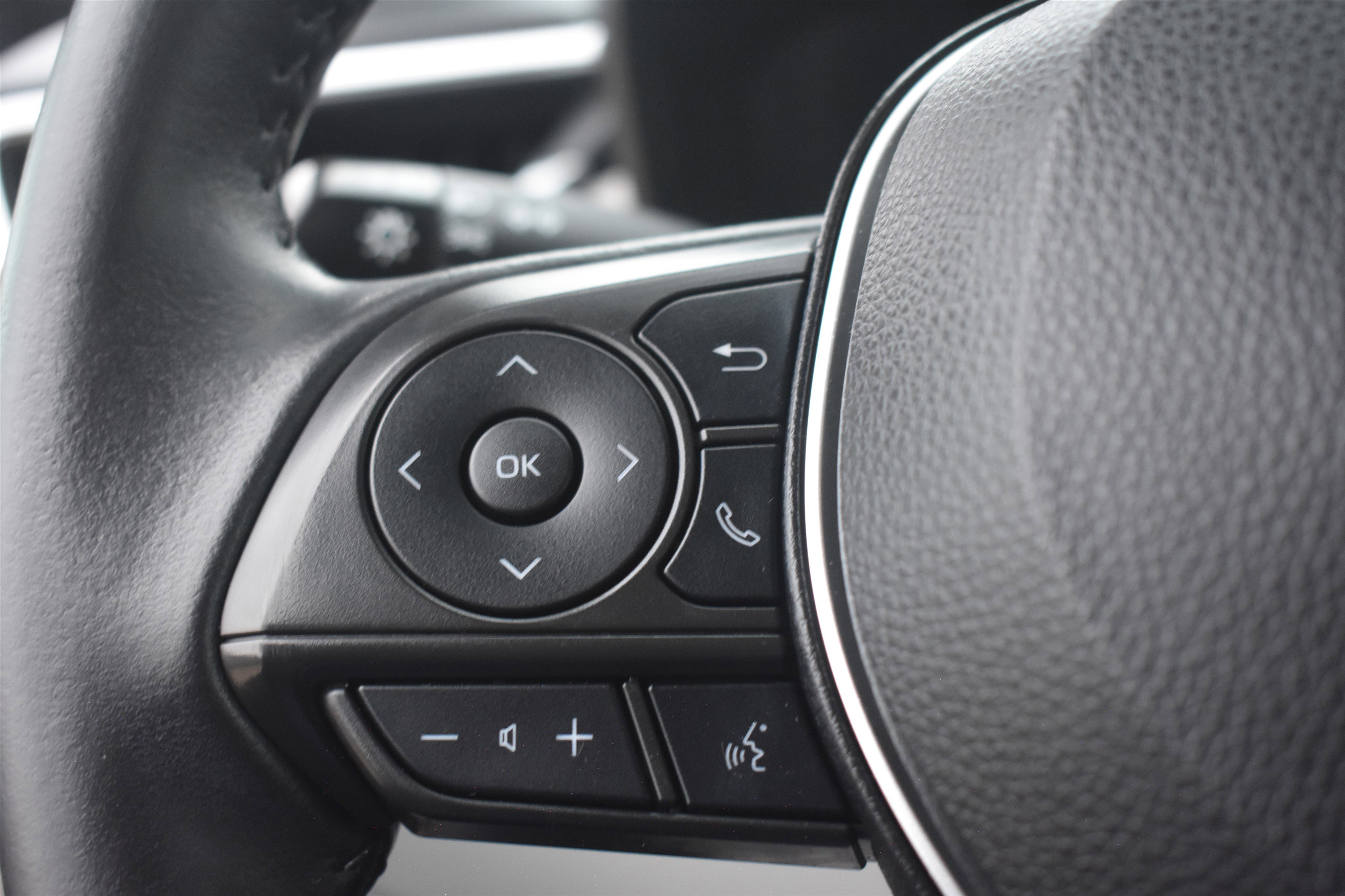 2022 Toyota Corolla Cross LE - Photo 20