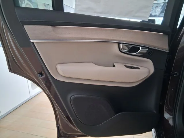 New 2026 Mulberry Red Volvo Plus image 15