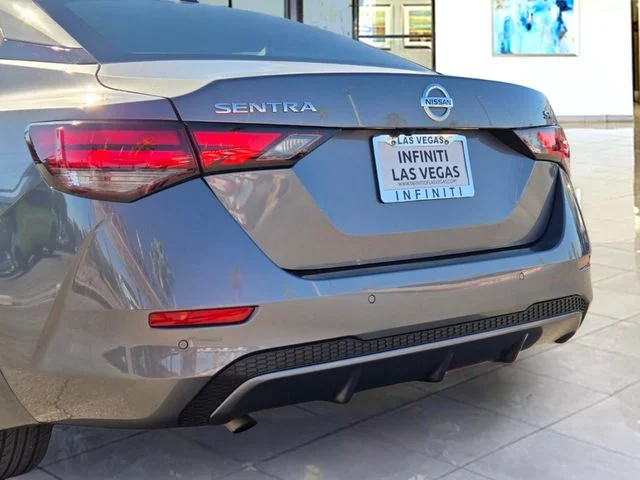 Used 2023 Gray Nissan SV image 6