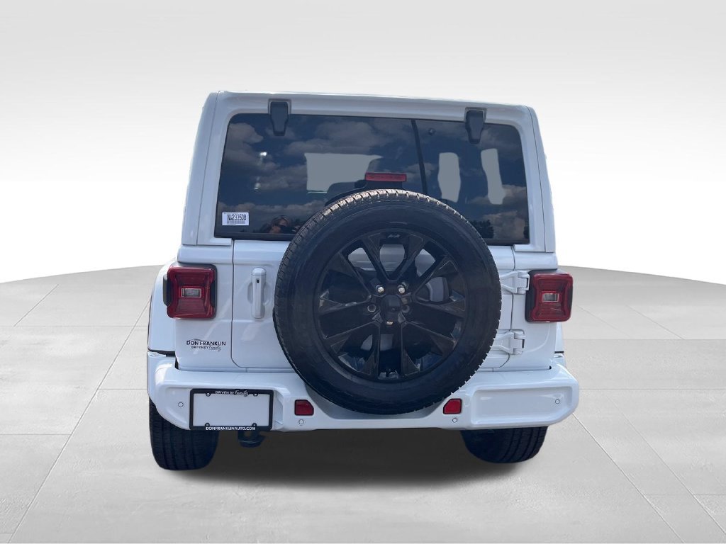 Used 2022 White Jeep Unlimited Sahara High Altitude image 4