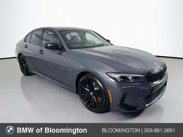 2023 BMW 3 Series 330e xDrive Sedan's photo