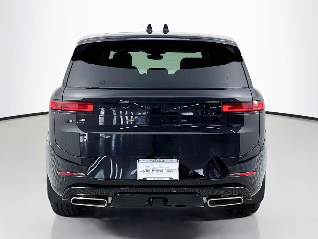 New 2026 Santorini Black Land Rover Dynamic SE image 10