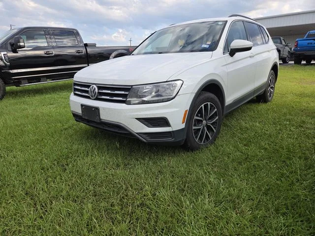 Used 2021 Pure White Volkswagen 2.0T SE image 3