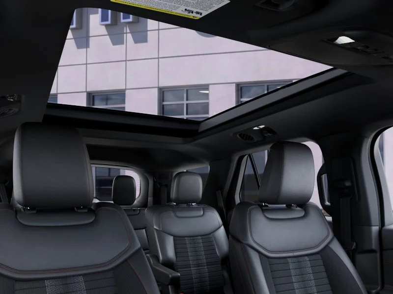 New 2027 Agate Black Metallic Ford ST-Line image 48