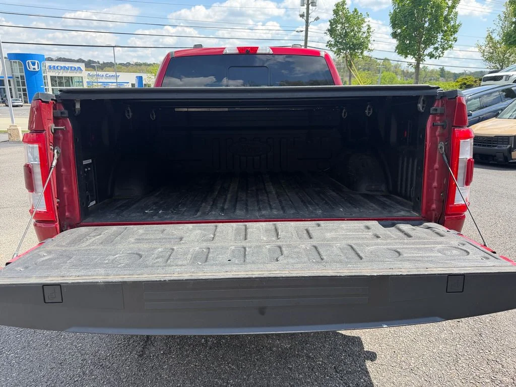 Used 2022 Red Ford Lariat image 19
