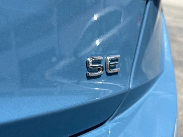 Certified Used 2025 Blue Volkswagen 1.5T SE image 15