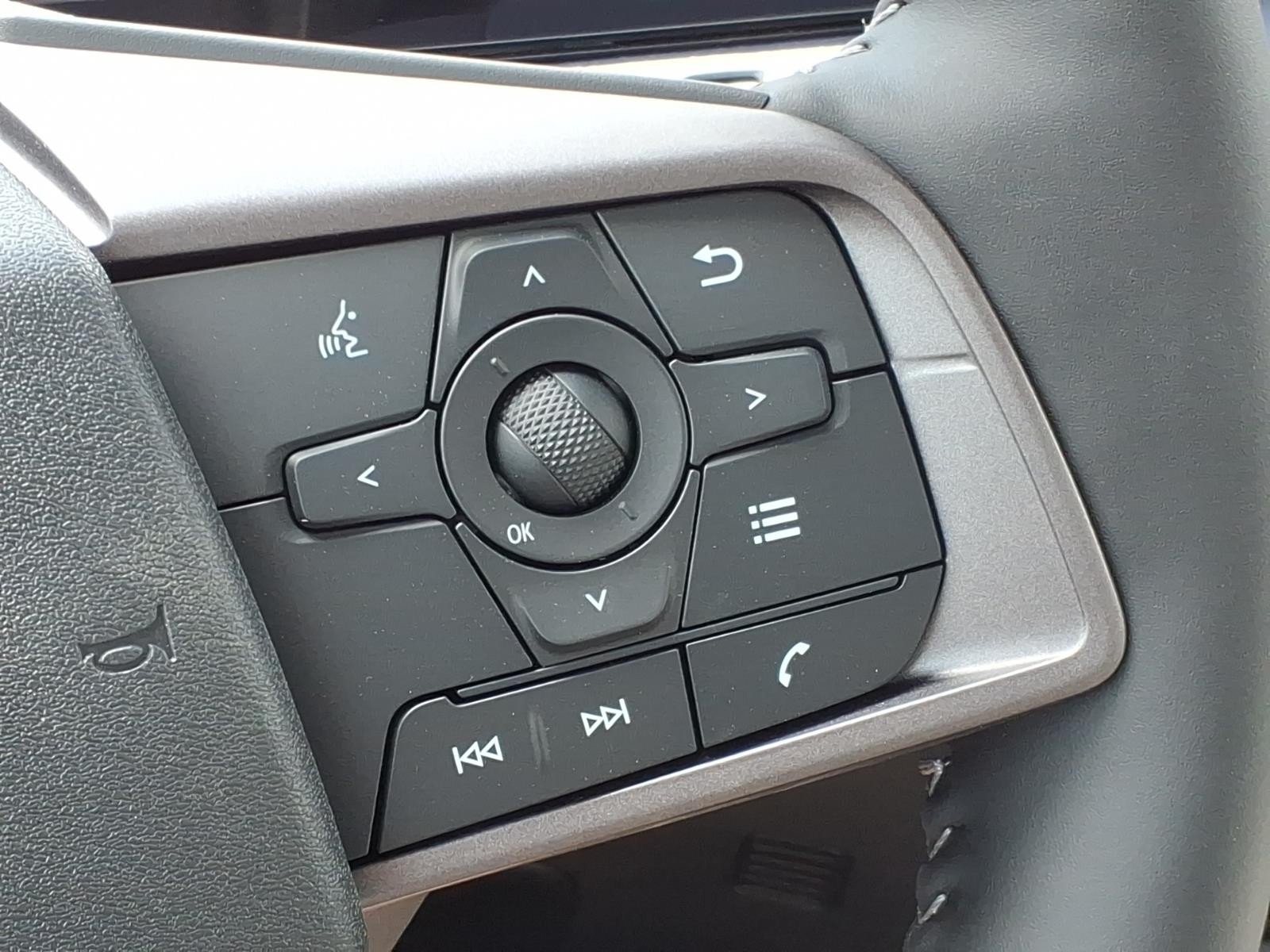 2026 Nissan Sentra SL Black at Robbins Nissan