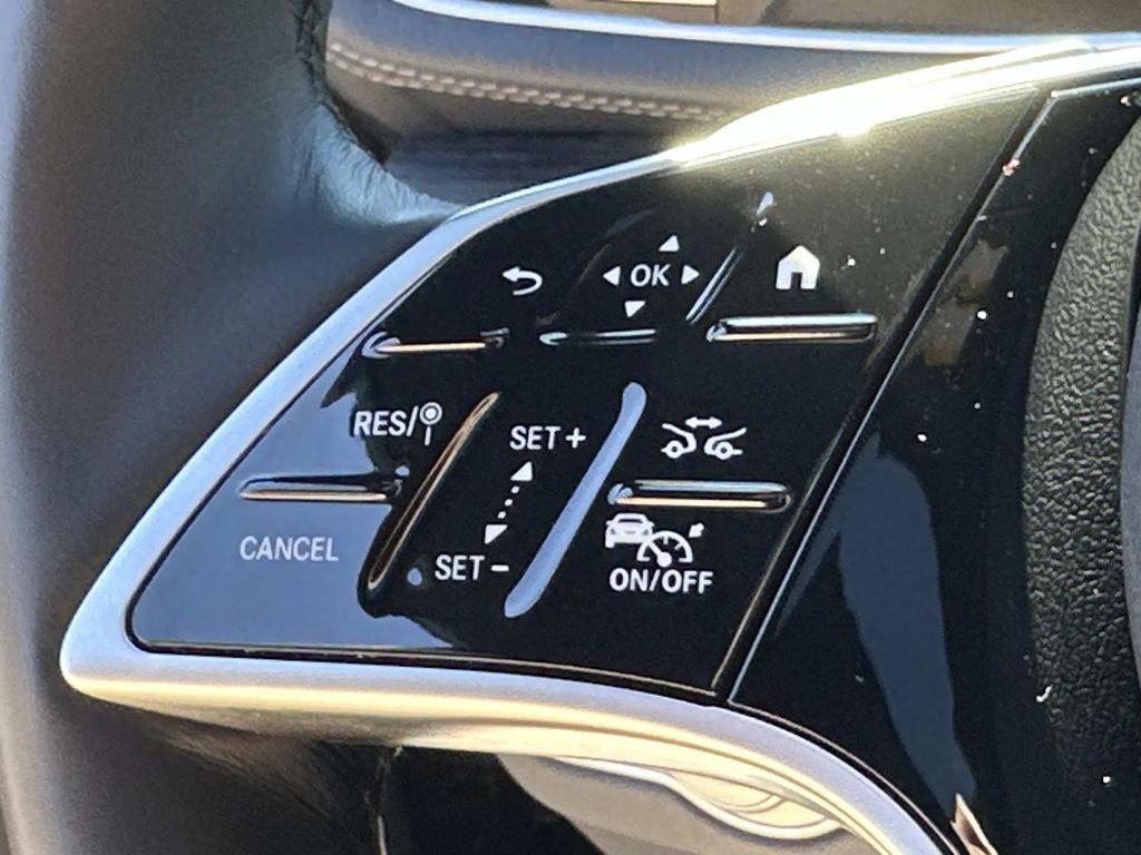 Certified Used 2026 Black Mercedes-Benz GLS 450 image 30