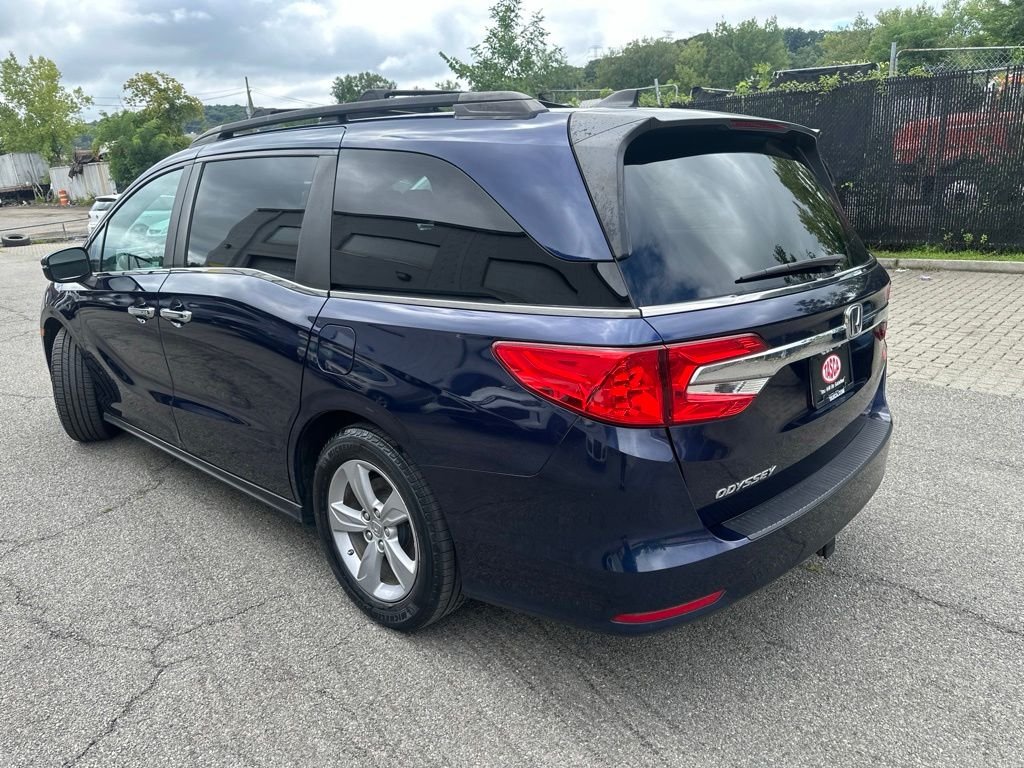 Used 2018  Honda EX image 4