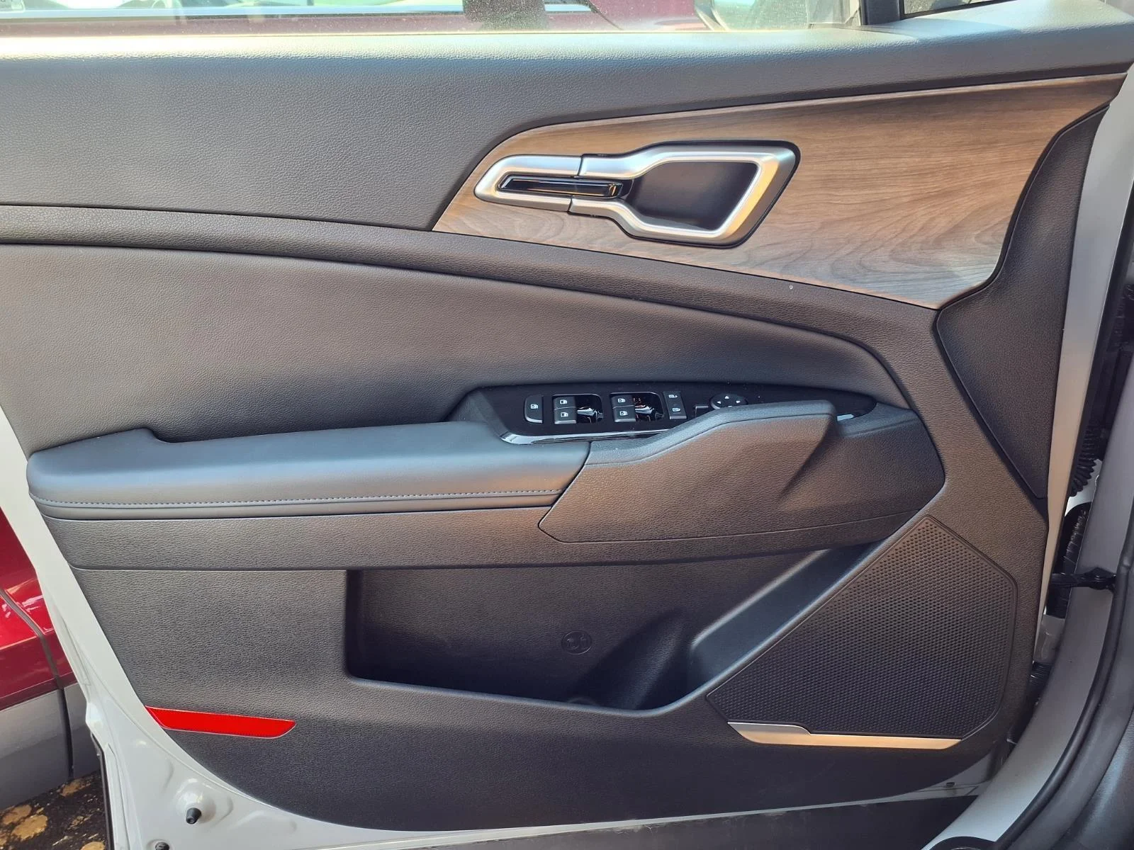 Used 2025 Wolf Gray KIA FODOR image 12