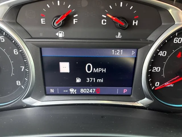 Used 2022 Iron Gray Metallic Chevrolet RS image 20
