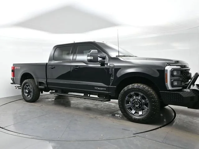 Used 2024 Agate Black Ford XL image 1