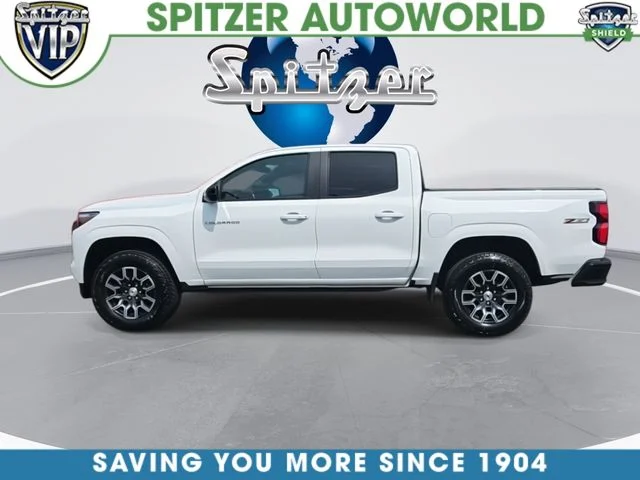Used 2023 White Chevrolet Z71 image 6