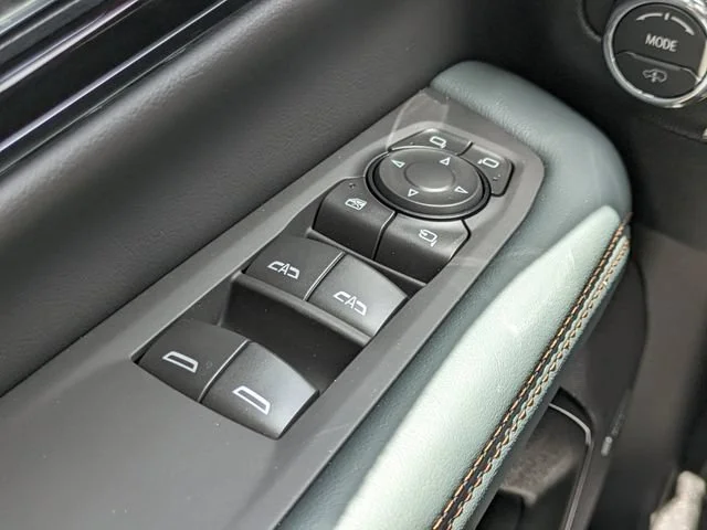2026 GMC Yukon AT4 - Photo 25