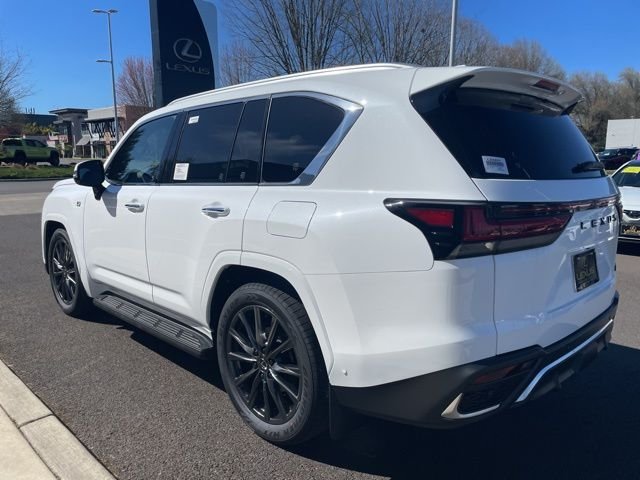 2026 Lexus LX 700h F-Sport - Photo 9
