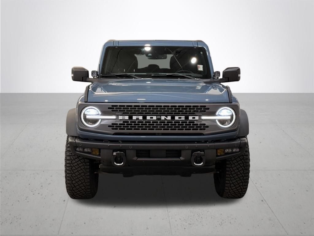 Used 2023 Gray Ford Badlands image 4