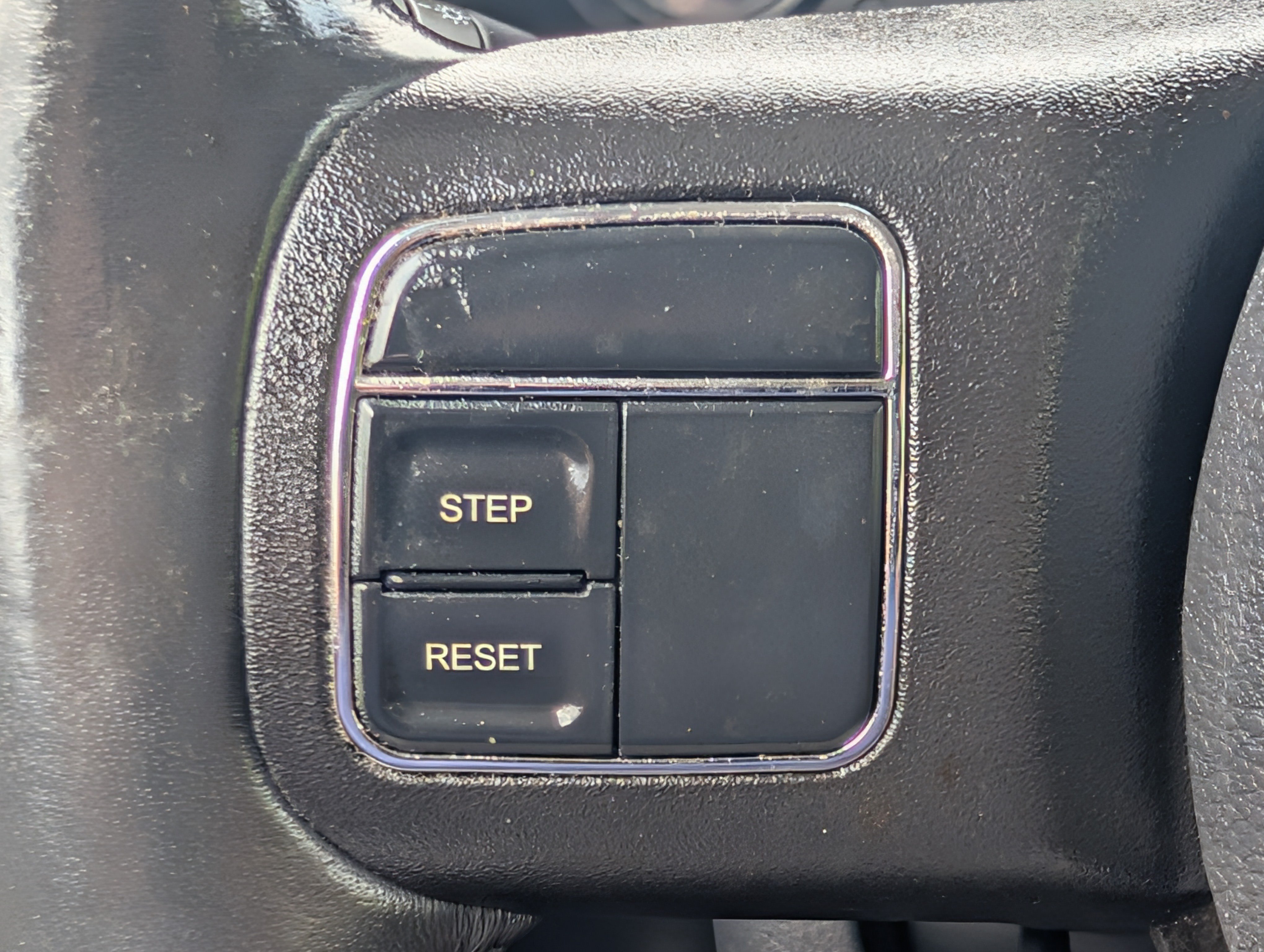 Used 2016 Bright White Clearcoat Jeep High Altitude Edition image 12