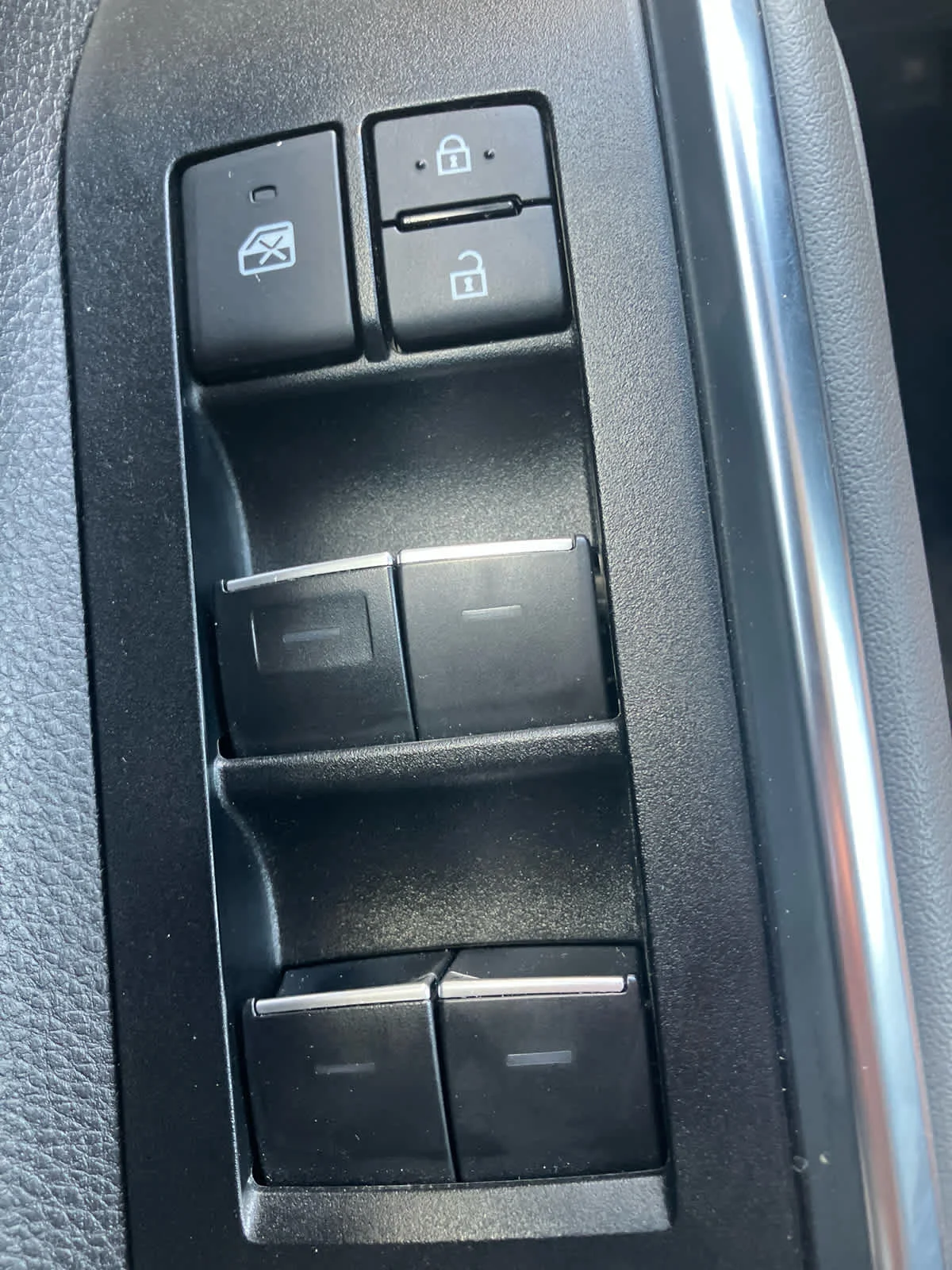 Certified Used 2025 Heavy Metal Toyota Limited image 15