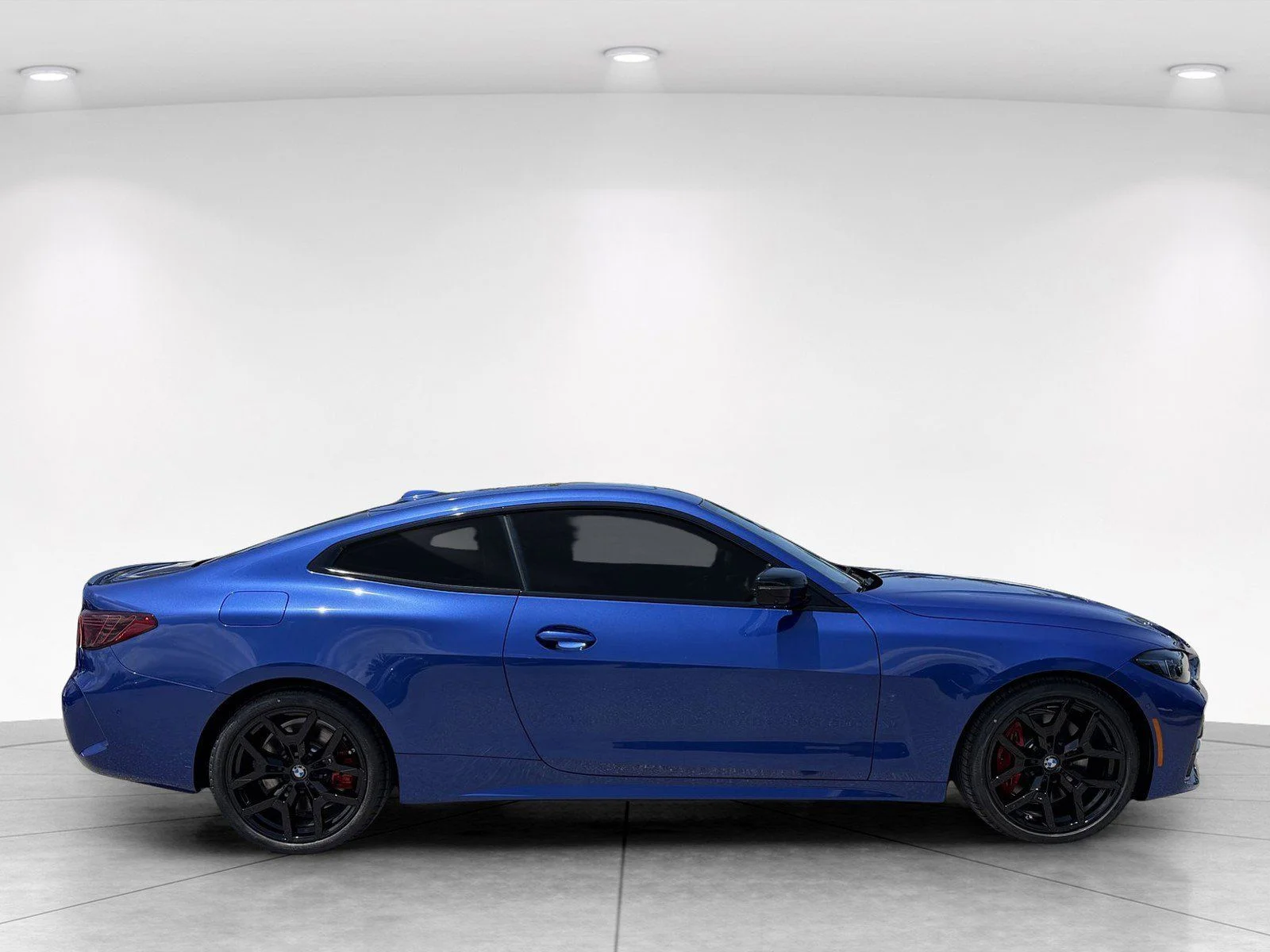 New 2027 Portimao Blue Metallic BMW 430i image 3