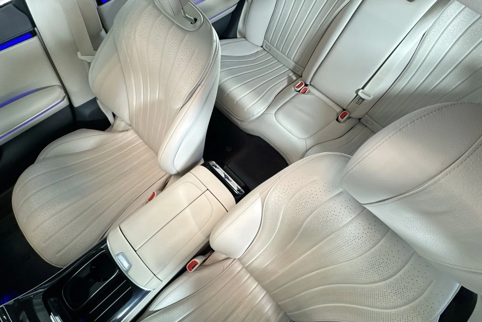 Used 2023 Manufaktur Diamond White Mercedes-Benz S 500 image 19