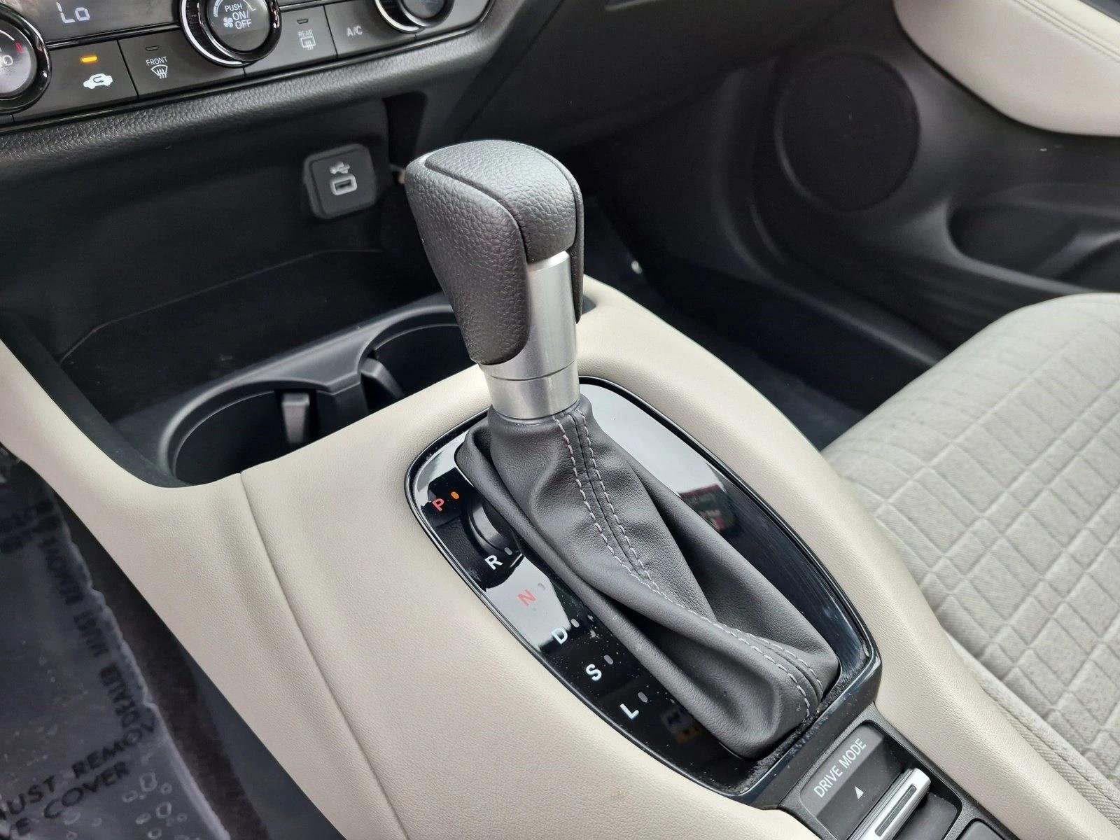 Used 2024 Silver/Gray Honda LX image 12