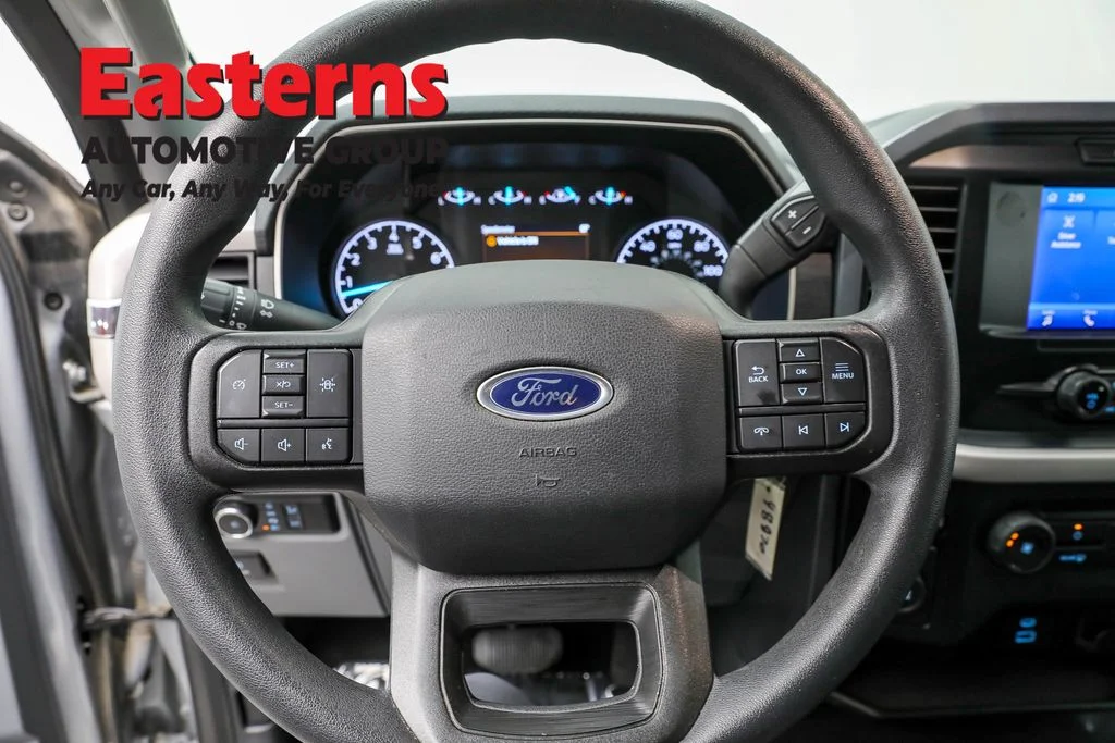Used 2023 Silver Ford XLT image 10