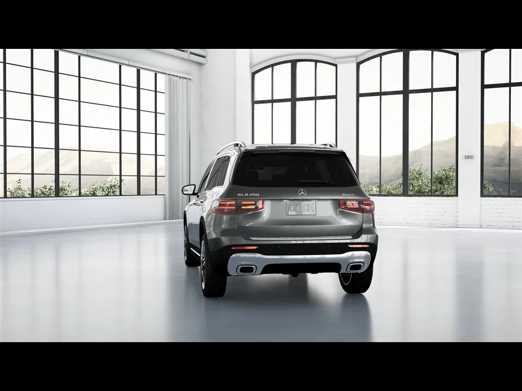 New 2026 Mountain Grey Metallic Mercedes-Benz GLB 250 4MATIC® image 21
