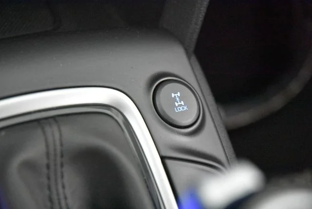 Used 2021 Black Hyundai Ultimate image 38