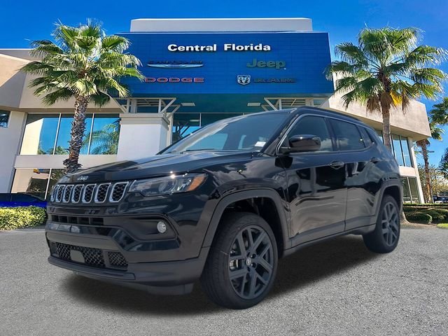 New 2026 Diamond Black Crystal Pearl-Coat Exterior Paint Jeep  image 9