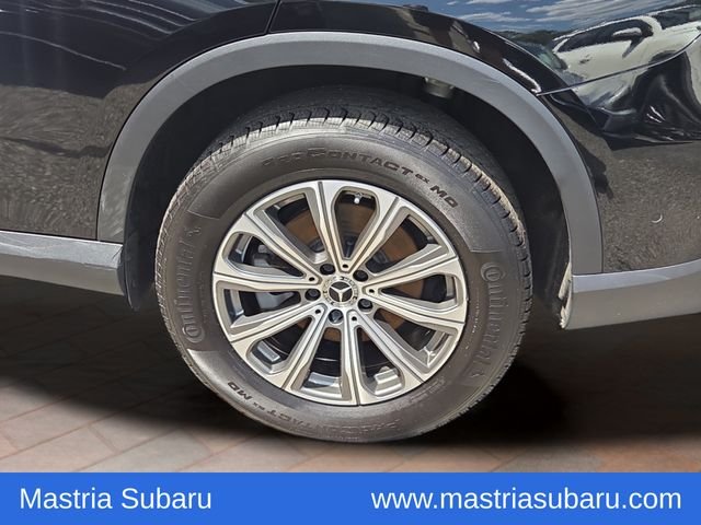 Used 2024 Black Mercedes-Benz GLC 300 image 25