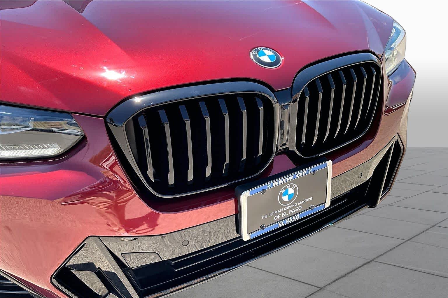 Used 2024 Aventurin Red Metallic BMW xDrive30i image 29