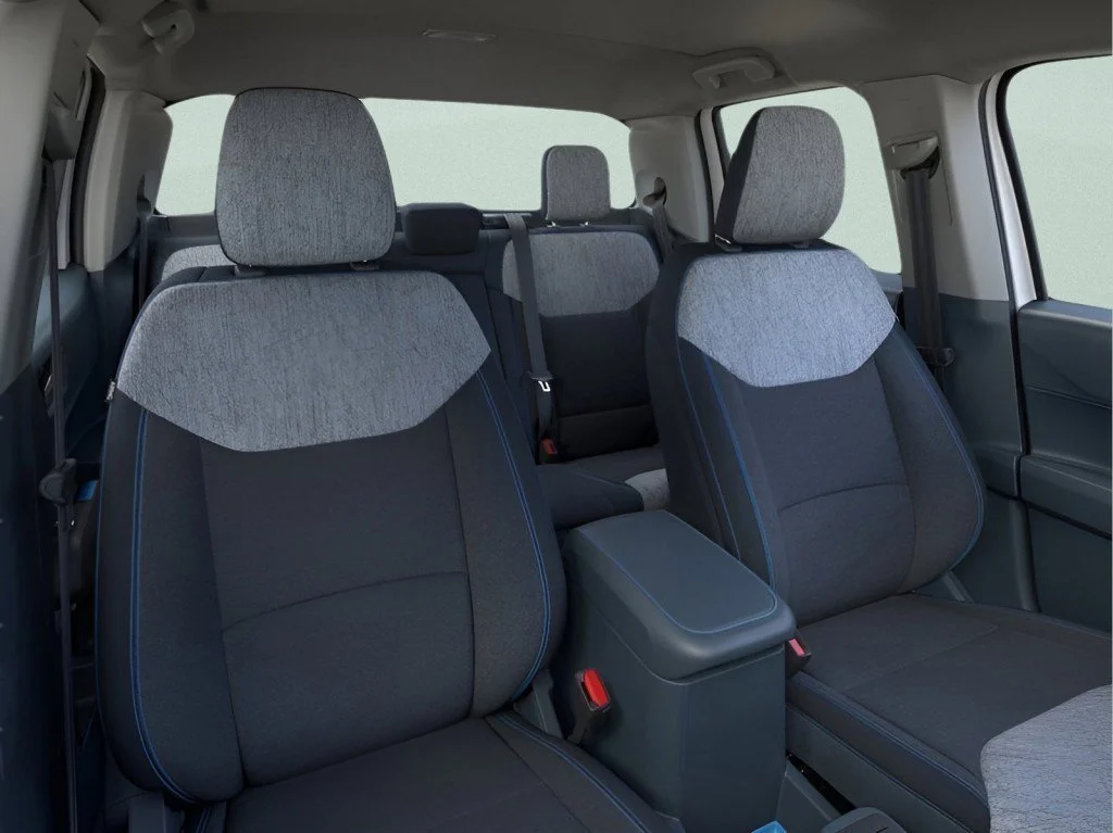 New 2026 Oxford White Ford XLT image 12