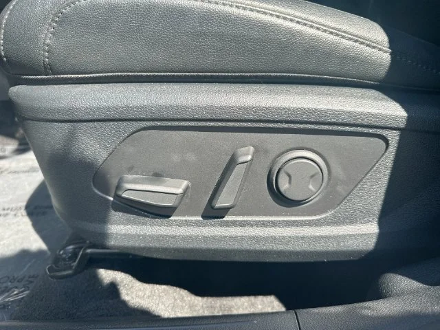 Used 2025 Silver Kia EX image 15