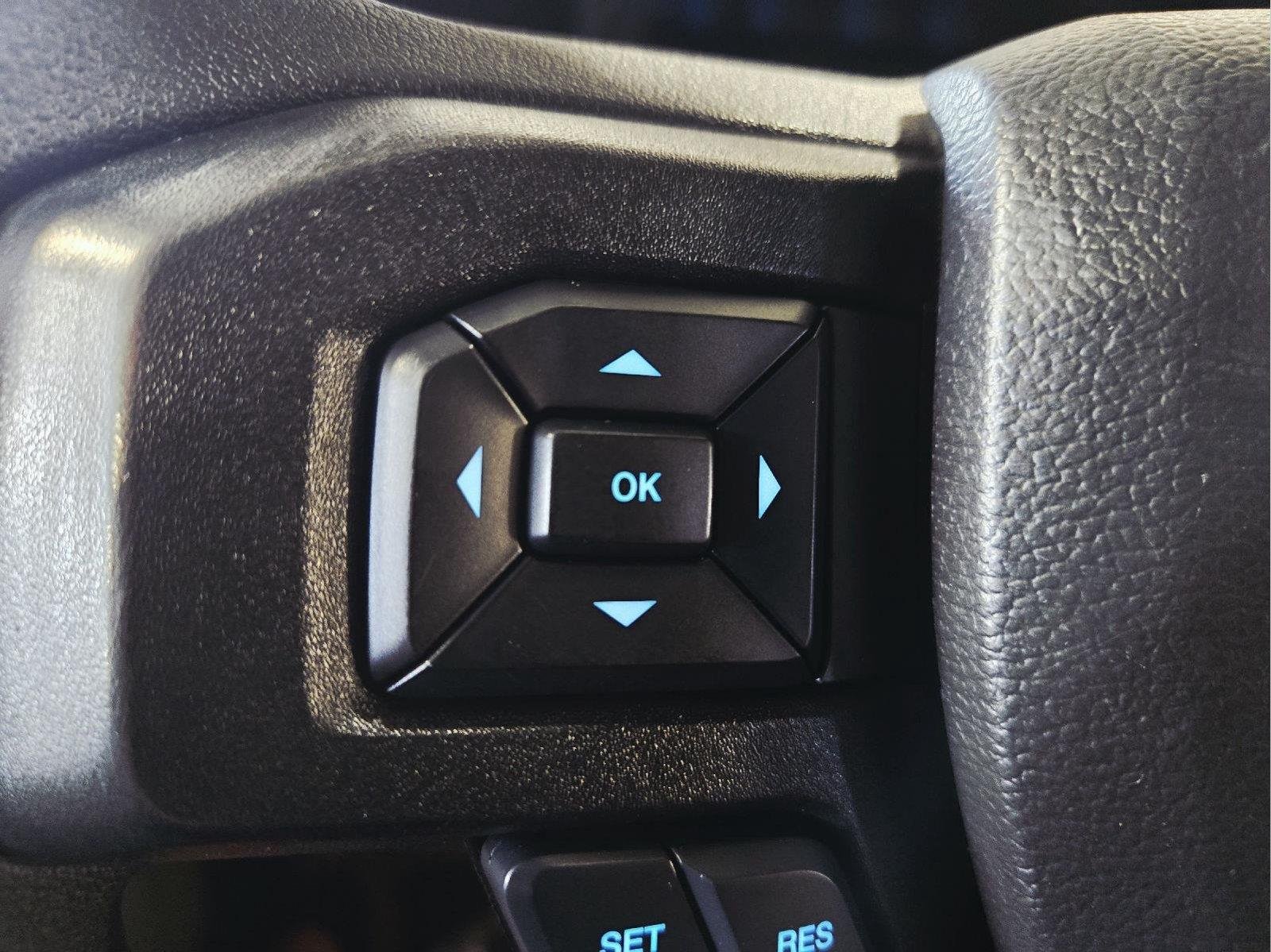 Used 2019 Agate Black Ford XLT image 33