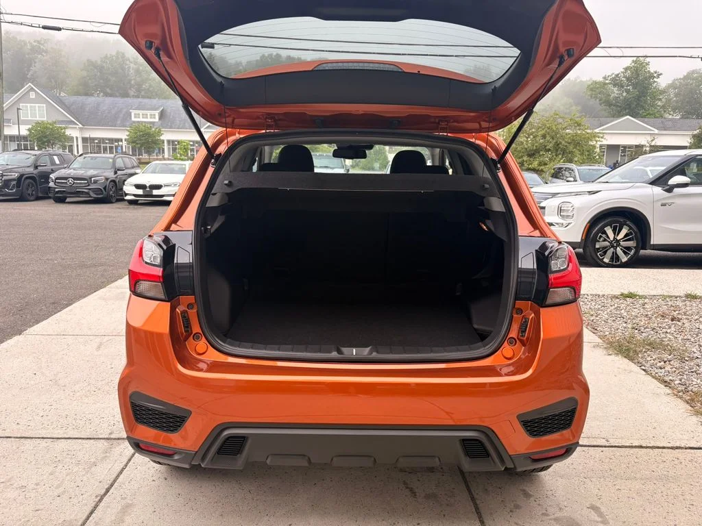 New 2026 Orange Mitsubishi 2.0 LE image 55