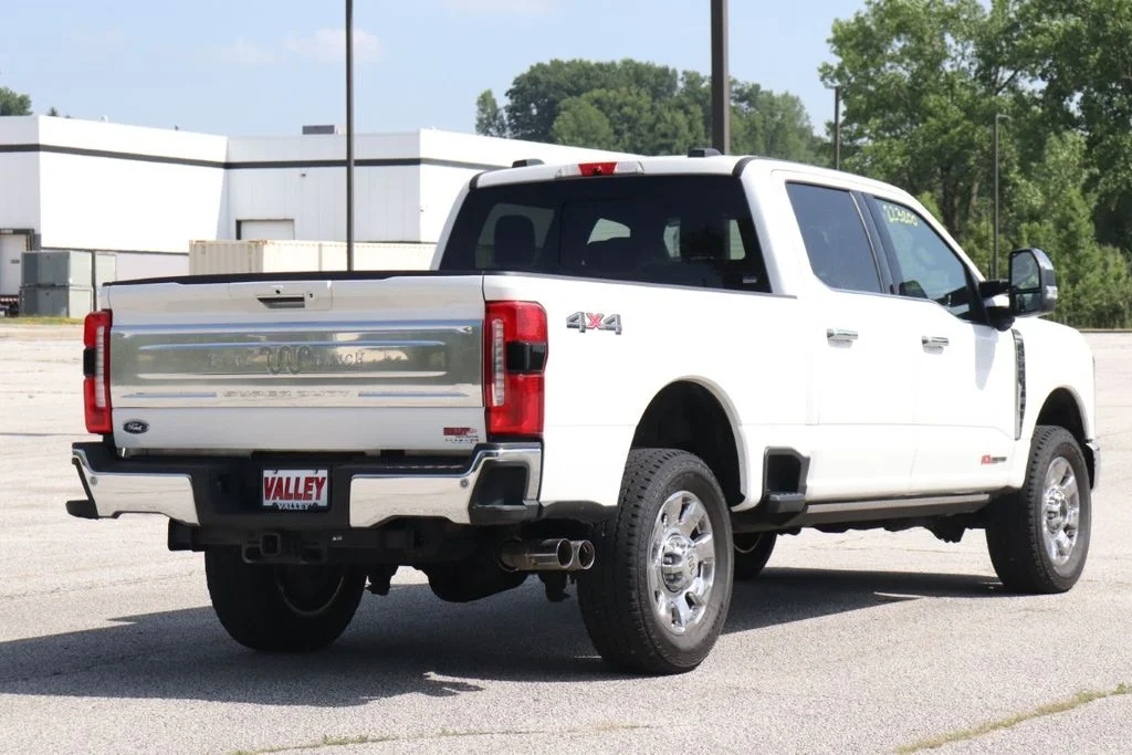 Used 2024 White Ford King Ranch image 8