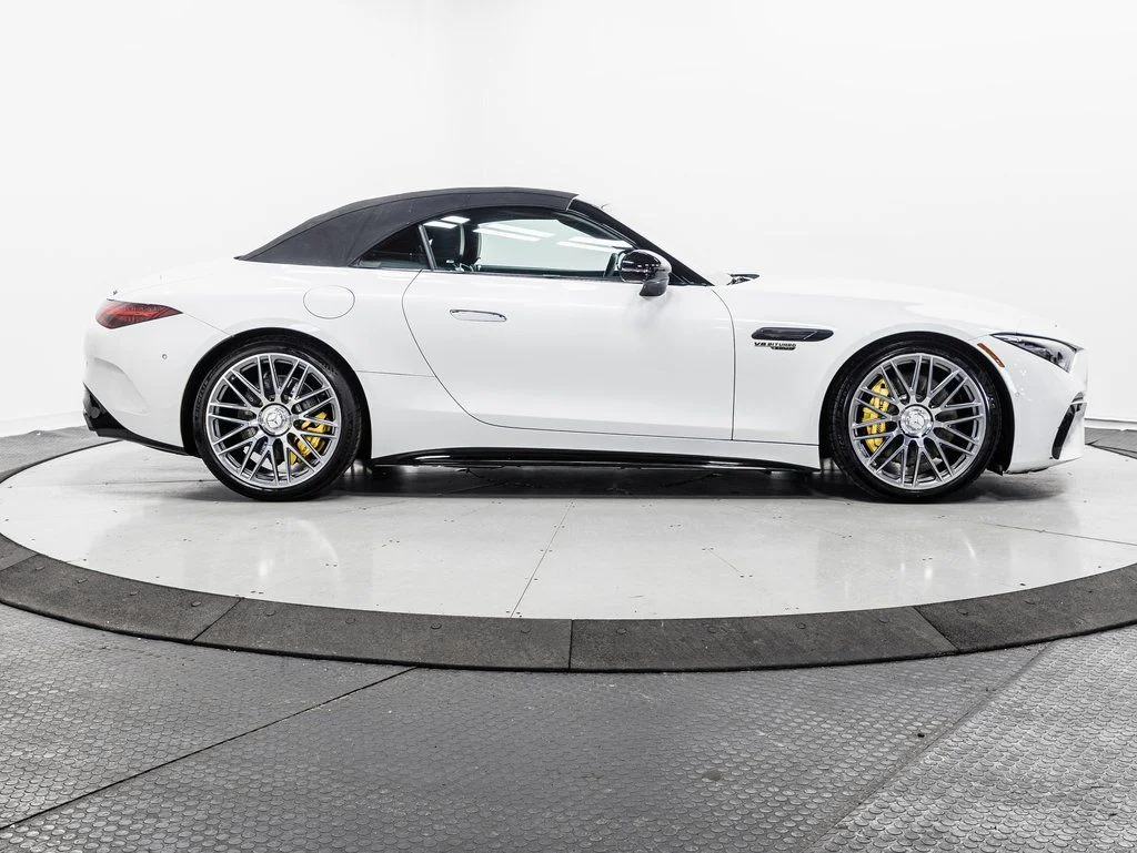Used 2022 MANUFAKTUR Moonlight White Metallic Mercedes-Benz SL 55 AMG® image 36
