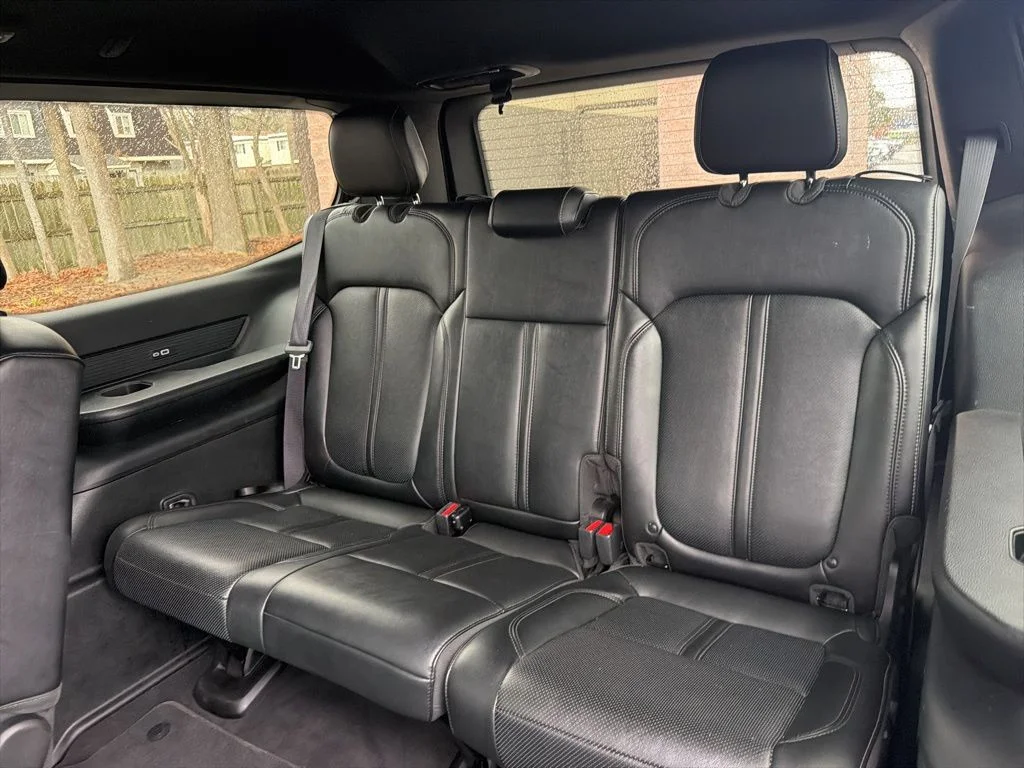 Used 2024 Black Jeep Series II image 25