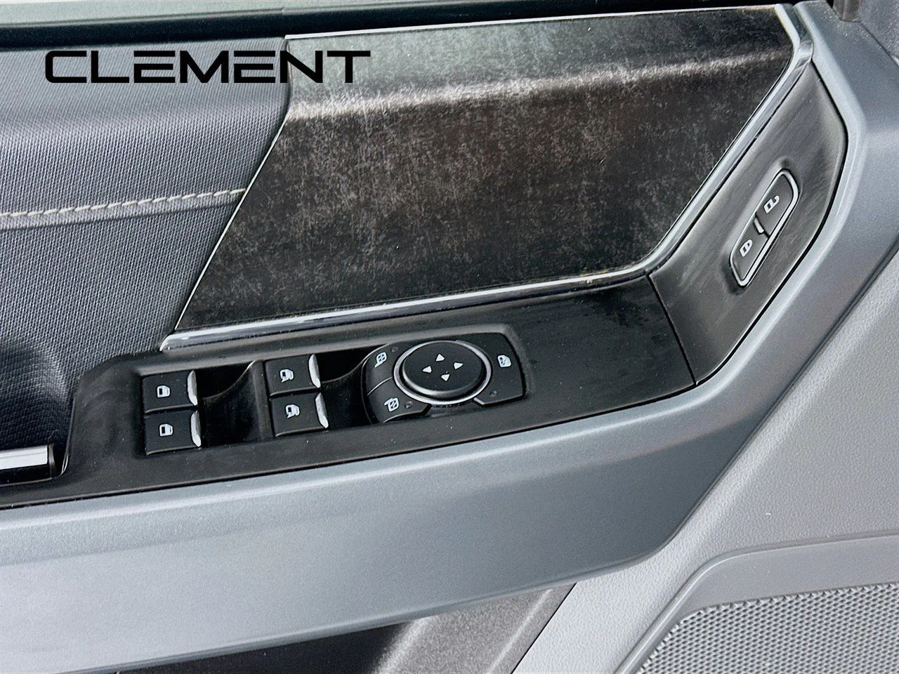 Used 2023 Silver Metallic Ford XLT image 24
