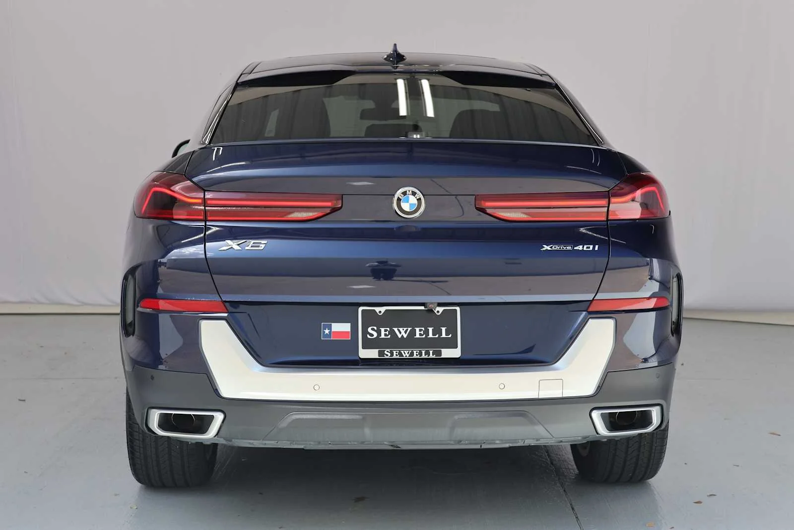 Used 2020 Tanzanite Blue II Metallic BMW xDrive40i image 8